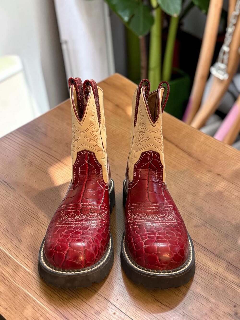 Ariat Fatbaby Red Croc Embossed Leather Western Boots Size 9B